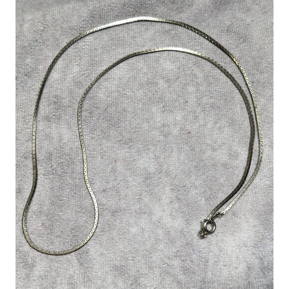 Classic Silver Tone Rectangular Chain Necklace - Picture 4 of 4